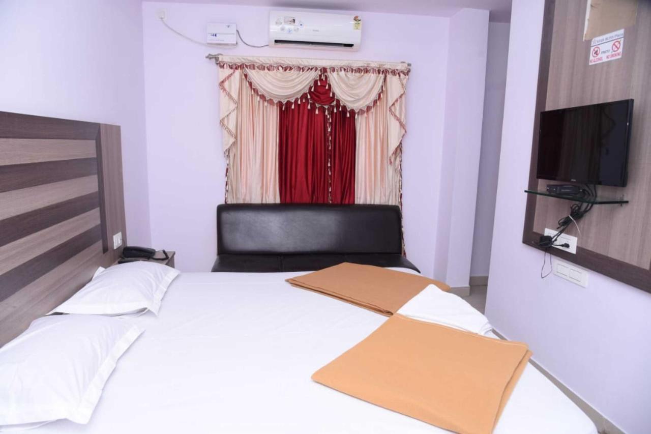 Star Bliss Plaza Hotel Bangalore Bagian luar foto