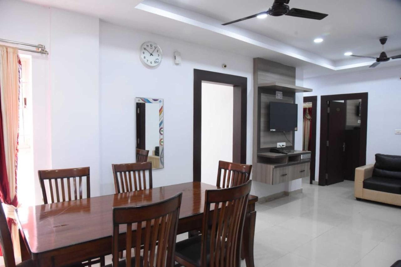 Star Bliss Plaza Hotel Bangalore Bagian luar foto