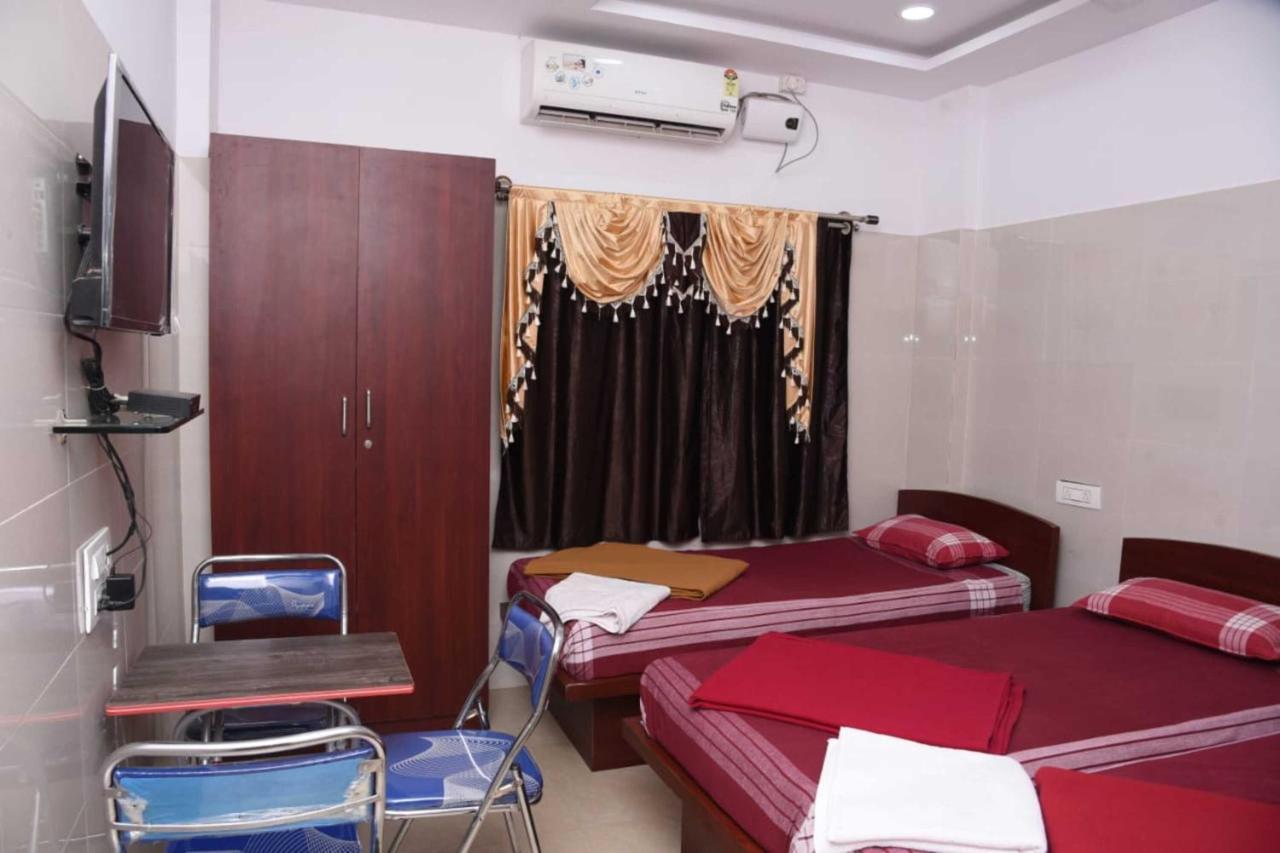 Star Bliss Plaza Hotel Bangalore Bagian luar foto