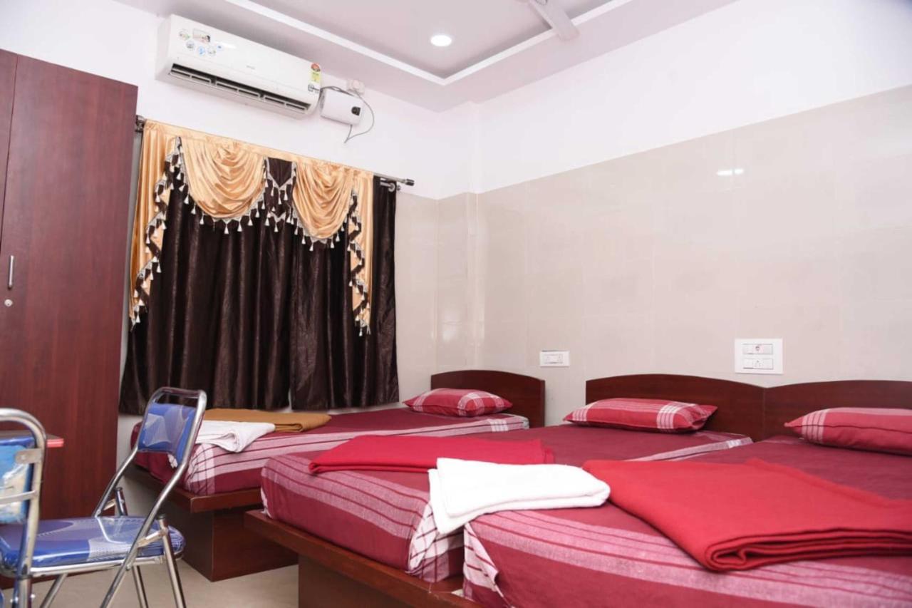 Star Bliss Plaza Hotel Bangalore Bagian luar foto