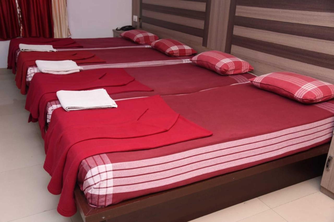 Star Bliss Plaza Hotel Bangalore Bagian luar foto