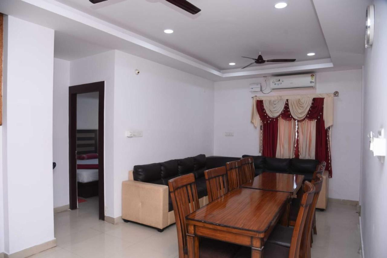 Star Bliss Plaza Hotel Bangalore Bagian luar foto