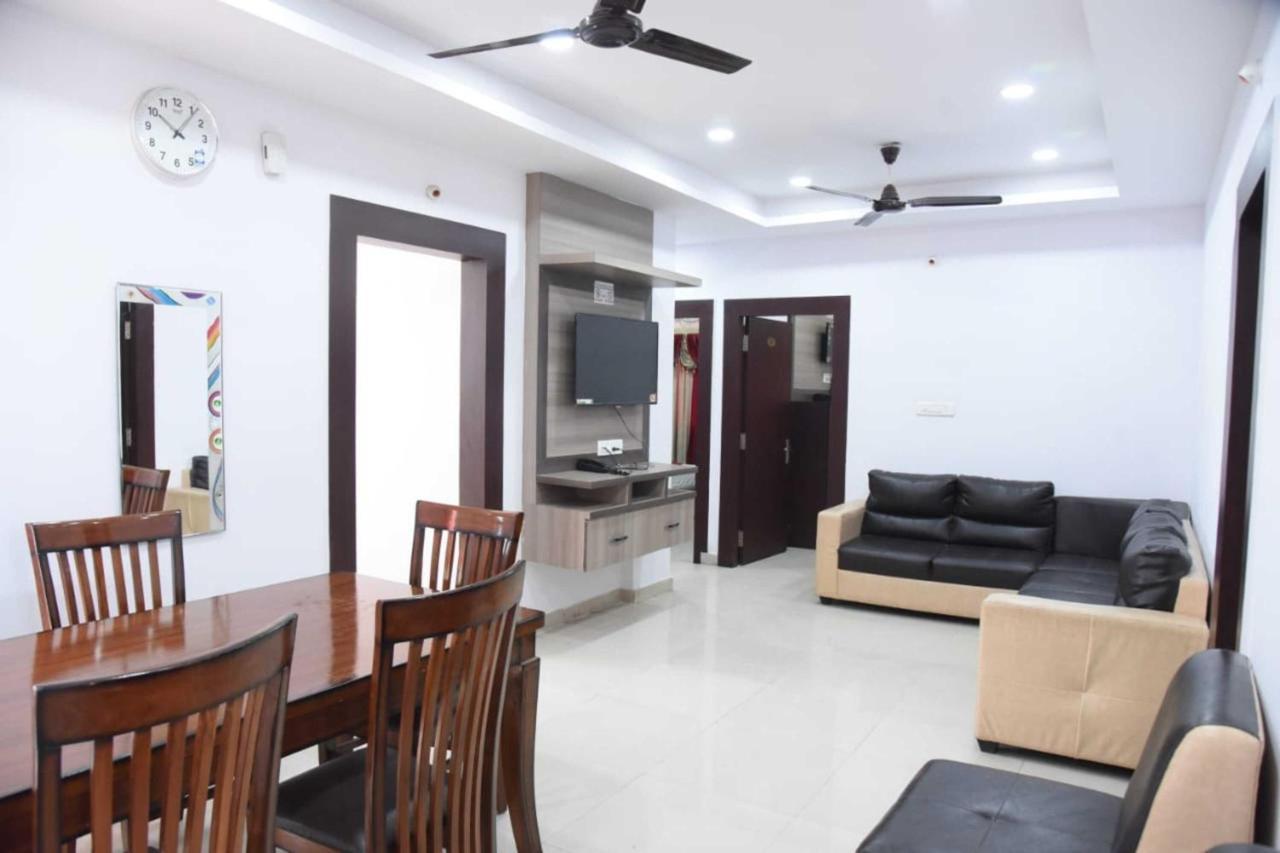 Star Bliss Plaza Hotel Bangalore Bagian luar foto