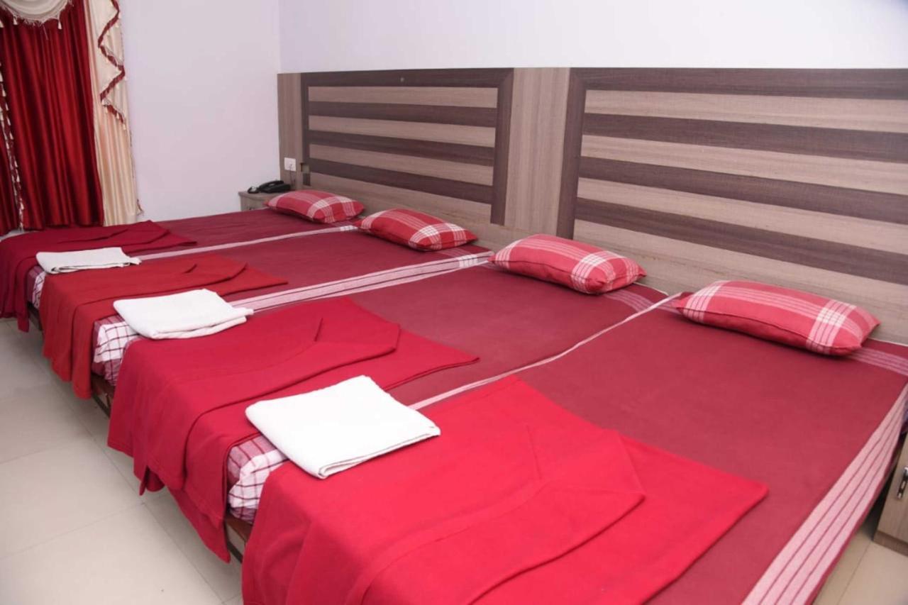 Star Bliss Plaza Hotel Bangalore Bagian luar foto